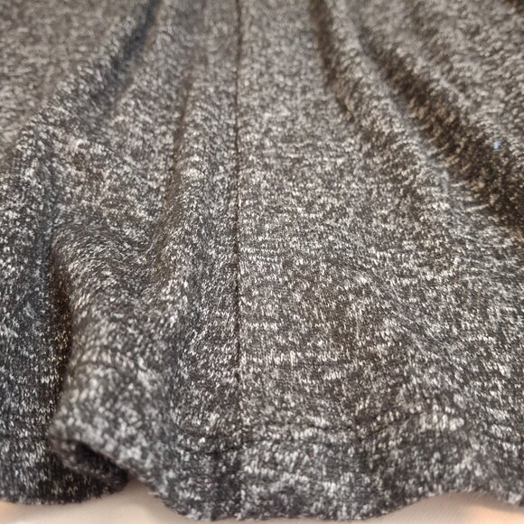 Cozy A-Line Swing Dress Size Large Grey Round Neck Long Sleeve - Picture 10 of 10